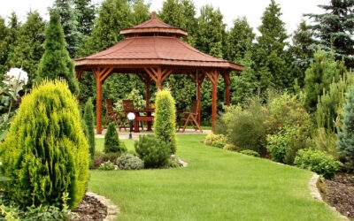 When Is the Right Time to Hire a Landscaper for Landscape Plantings in Minnesota?