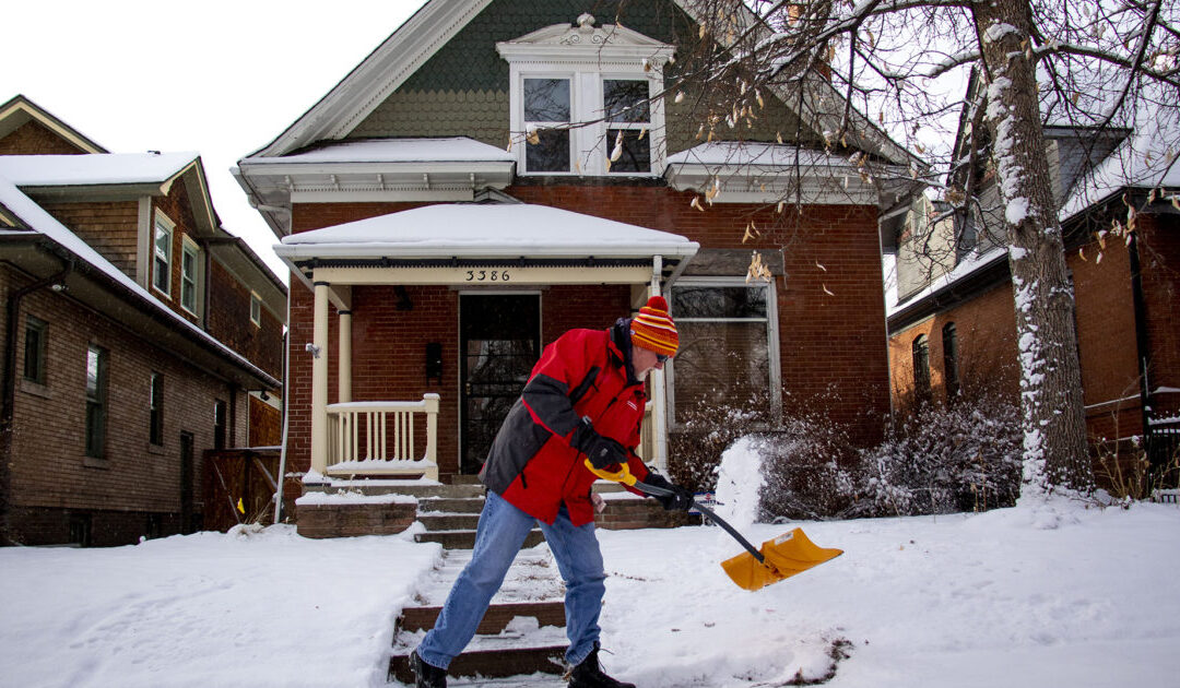 unshoveled snow, snow removal